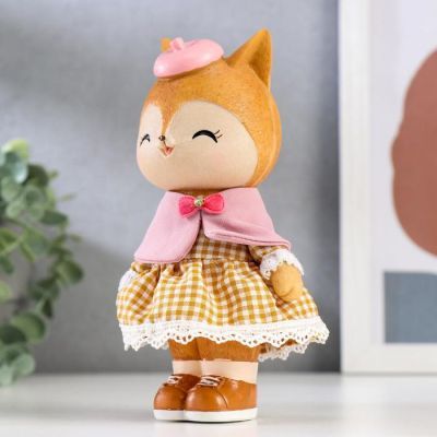 Копилка полистоун "Лисичка в платье с накидкой" МИКС 18,5х9х6 см