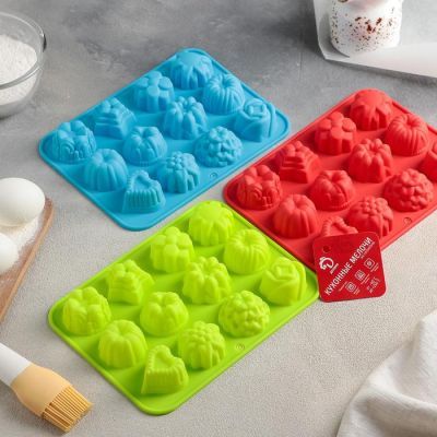 Форма для выпечки Доляна «Немецкий кекс, роза», 16×21 см, 12 ячеек, цвет МИКС