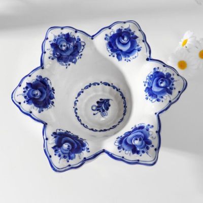 Салатник "Лилия " , авт.Голубенков Н.А., 24х24х10 см, 1 сорт, гжель