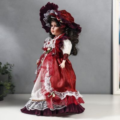 Кукла коллекционная керамика "Клара в вишневом платье" 40 см