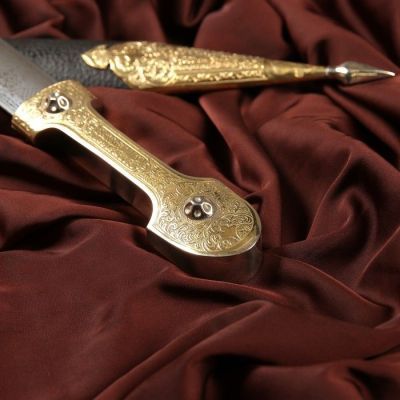 Кинжал сувенирный "Ирбис" №1 кожа, латунь