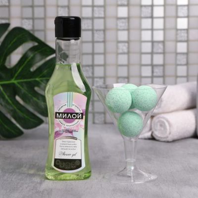 Набор "Лучшей на свете" гель для душа мартини 250 мл аромат мартини, бокал с бомбочками для ванны