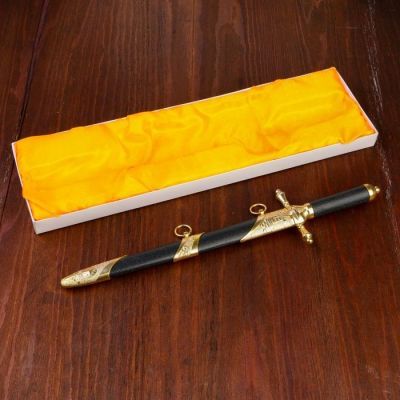 Сув. изд. кортик, ножны с оковками, рукоять чёрная, гарда капли 39 см