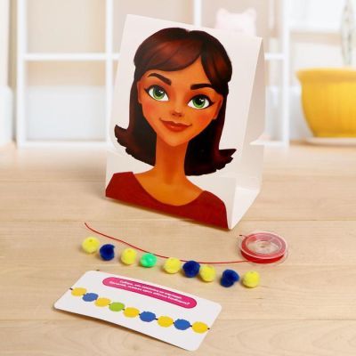 Шнуровка «Бусы для мамочки», по методике Монтессори