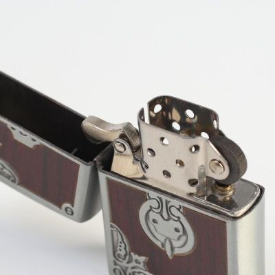 Зажигалка бензиновая "Дверная ручка", с кремнием, 5.5х3.5 см