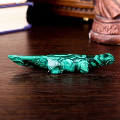 Сувенир "Ящерица большая", натуральный малахит