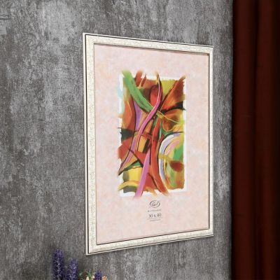 Фоторамка из пластика Медальон 221 30х40 20мм/ фигурный(24)