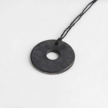 Оберег из шунгита "Обруч"