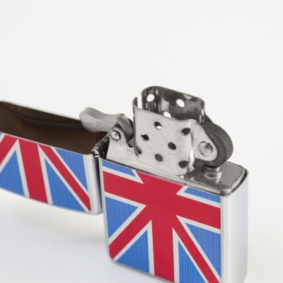 Зажигалка бензиновая "Великобритания" в металлической коробке, кремниий, 6х8 см