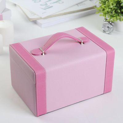 Шкатулка кожзам для украшений "Розовые цветы на розовом" 13,5х23х16,5 см