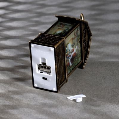 Светодиодная фигура «Дед Мороз с подарками» 7.5 × 14 × 4.2 см, пластик, батарейки AG13х3, свечение тёплое белое