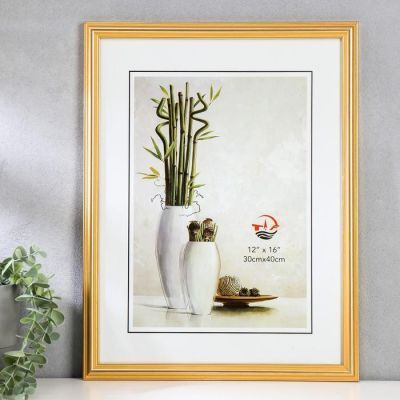 Фоторамка пластик 30х40 "Фредерик" золото 45,6х35,6х1,3 см
