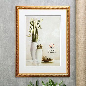 Фоторамка пластик 30х40 "Золотые витки на карамельном" 42,8х32,8х1 см