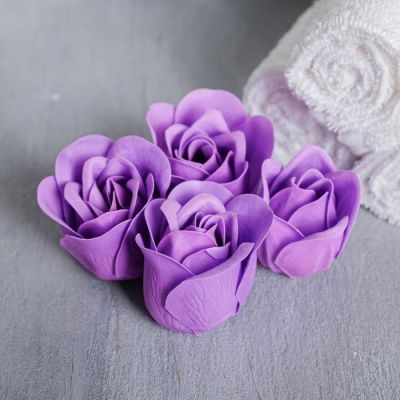 Набор «8 Марта» мыльные лепестки, мыло, полотенце