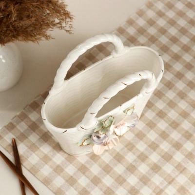 Конфетница "Прованс", белая, цветная лепка, золотистая роспись, 23 см, микс