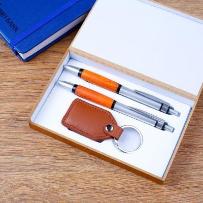 Набор подарочный 3в1 (2 ручки, брелок)