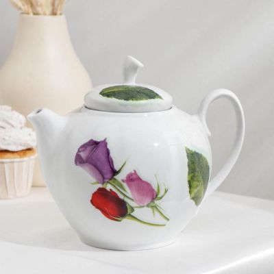 Сервиз чайный «Королева цветов», 14 предметов: чайник 1 л, сахарница 600 мл, 6 чашек 250 мл, 6 блюдец d=14 см