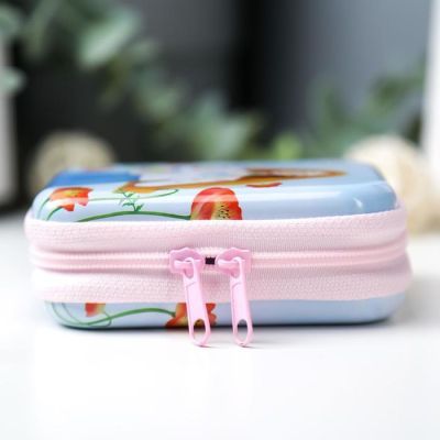 Шкатулка металл на молнии "Девушка с маками" 9х6,5х3,3 см