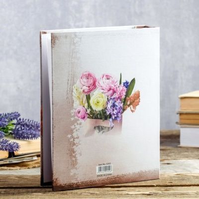 Фотоальбом на 200 фото 10х15 см "Букет" в коробке, с зол.обводкой МИКС 26х20,5х5,5 см