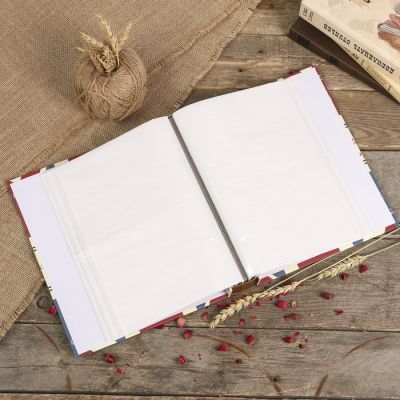 Фотоальбом на 100 фото 13х18 см "Башня" с серебром, в коробке МИКС 29,3х23,5х5,7 см