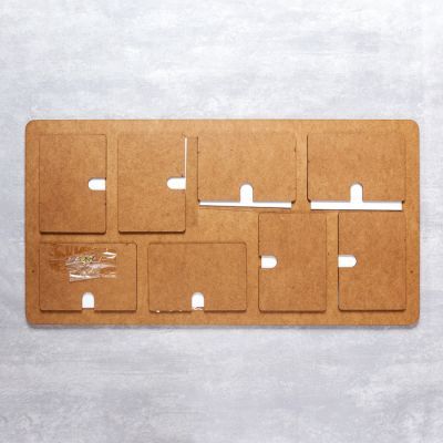 Фоторамка ЛХДФ "Love" на 8 фото 10x15см. Размер изделия 65*34см.