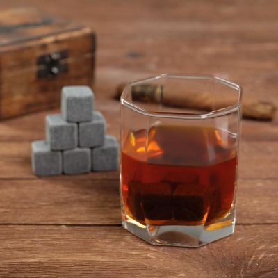 Подарочный набор "Крепкий духом", фляга, камни для виски, мешочек