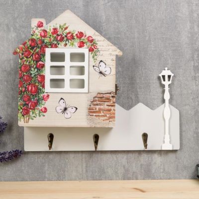 Ключница дерево "Домик с розами" 25х29,5х6 см