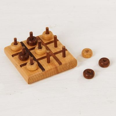 Игра дерево "Крестики-нолики" (цветные фигурки) 10х10х5см