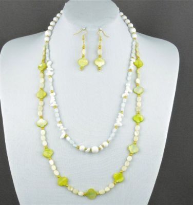 Авторский комплект Кахолонг, перламутр, агат "Изящество" арт. ДЕВ-1267