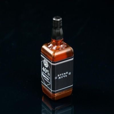 Подарочный набор "Крутой мужик",  фляжка 210 мл, зажигалка