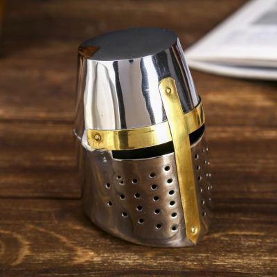 Сувенирный шлем "Альберт" мини