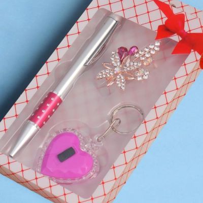 Набор подарочный 3в1 (ручка, заколка, брелок-сердечко)