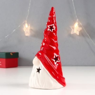 Сувенир керамика свет "Дед Мороз, красный колпак, борода со звёздами" 19х8,5х9 см