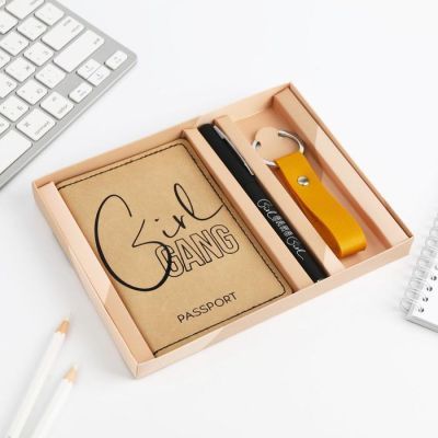 Набор: обложка для паспорта, брелок и ручка пластик "Girl"
