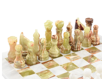 Шахматы из оникса (размер поля 40 х 40 см)