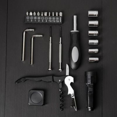 Набор инструментов в формовой бутылке "Мужик дела", 22 предмета