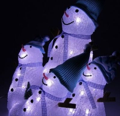 Фигура акрил. "Семья озорных снеговиков" (28х26х20 см.)