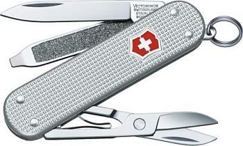 Victorinox Classic Silver/ribbed Нож складной (арт-0.6221.26)