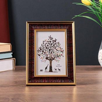 Фоторамка пластик 10х15 см "Жатая бумага" бордо с золотым обрамлением 19х14 см