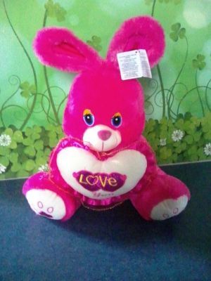 Мягкая игрушка "Зайка с сердцем" (h-47см)