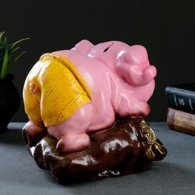 Копилка "Свинка на мешке" розовая, 20х15х21см