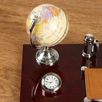 Набор настольный 6в1 (2 блока д/бумаг, карандашница, часы, визитница,глобус)