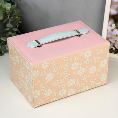 Шкатулка кожзам для украшений "Белые цветы" розово-персиковая 13,5х23х15,5 см