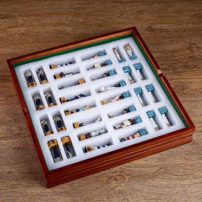 Шахматы сувенирные "Морские истории" (доска 36х36х6 см, h=8 см, h=6 см)