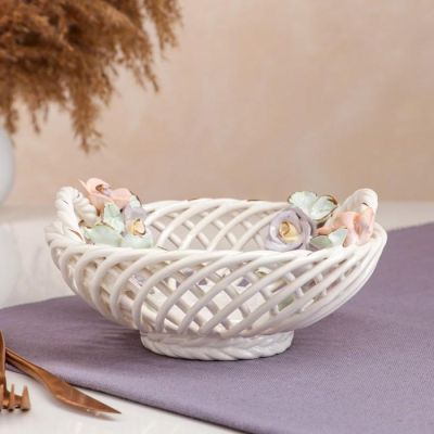 Конфетница "Поляна", с ручками, белая, цветная лепка, плетение, керамика, 11 см, микс