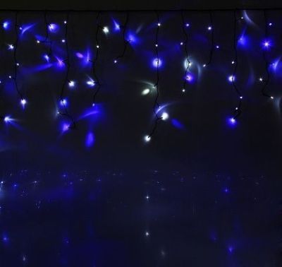 Гирлянда уличная "Бахрома" (Ш:4 м, В:0,6 м, нить тёмная, моргает, бело-синий)