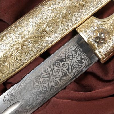 Кинжал сувенирный "Ирбис" №1 латунь