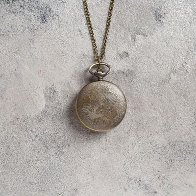 Часы карманные "Корабль", кварцевые, 5.5 х 4.5 см, d циферблата=4 см