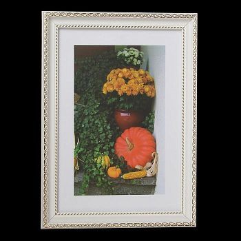 Фоторамка пластик 21Х30 см (881G)  белый с золотом