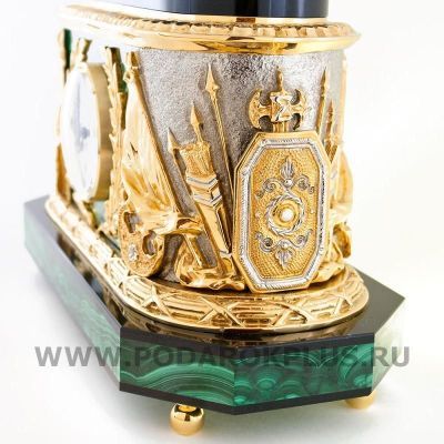 Каминные часы "Юрий Долгорукий" камень малахит